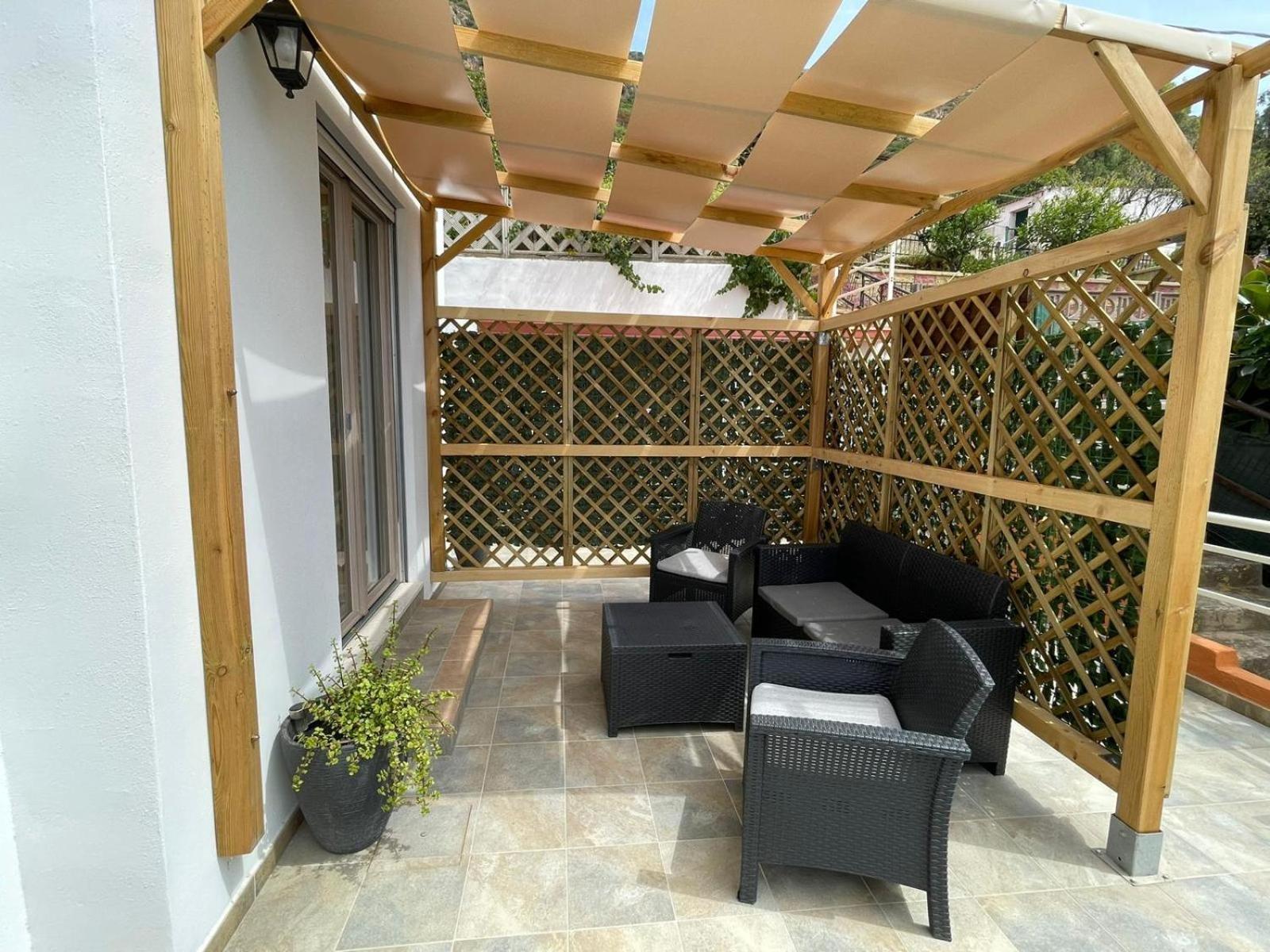 Guest House Bellavista Nebida Exterior photo